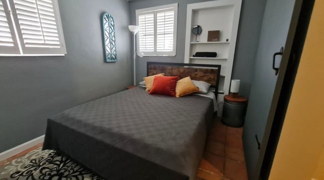 Photo - 1820 McKinley St Apartment