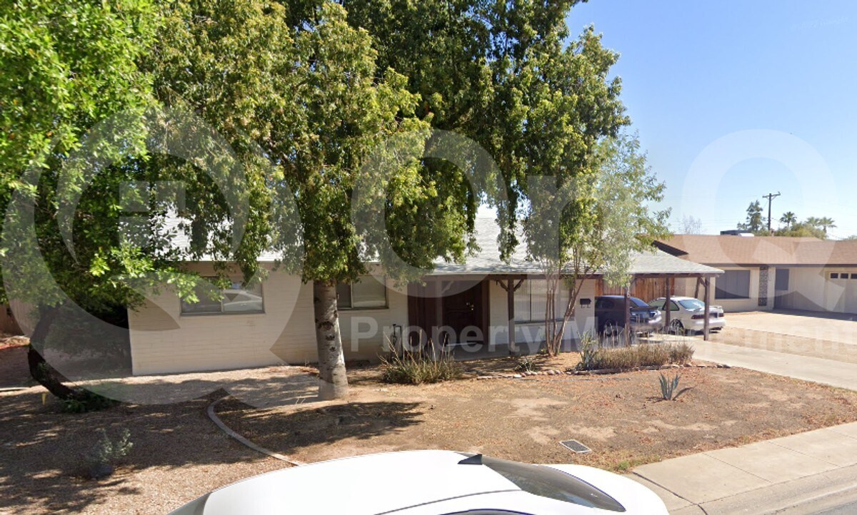 Foto del edificio - 116 E Manhatton Dr