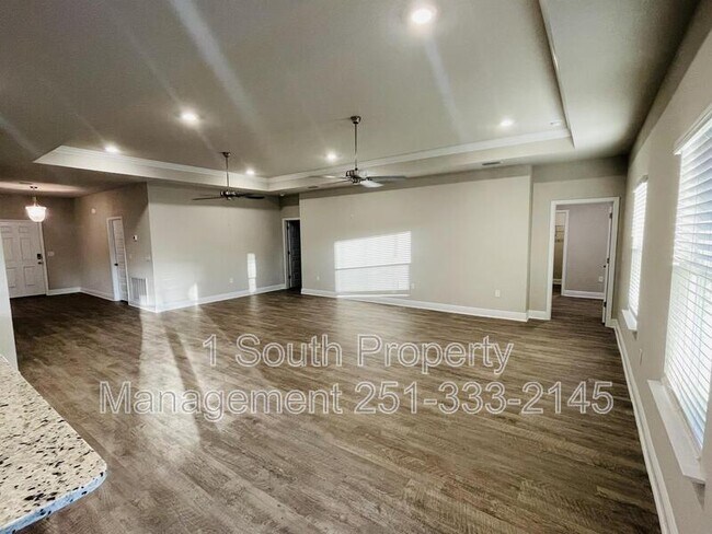 Foto del edificio - 24119 Affirmed Ave