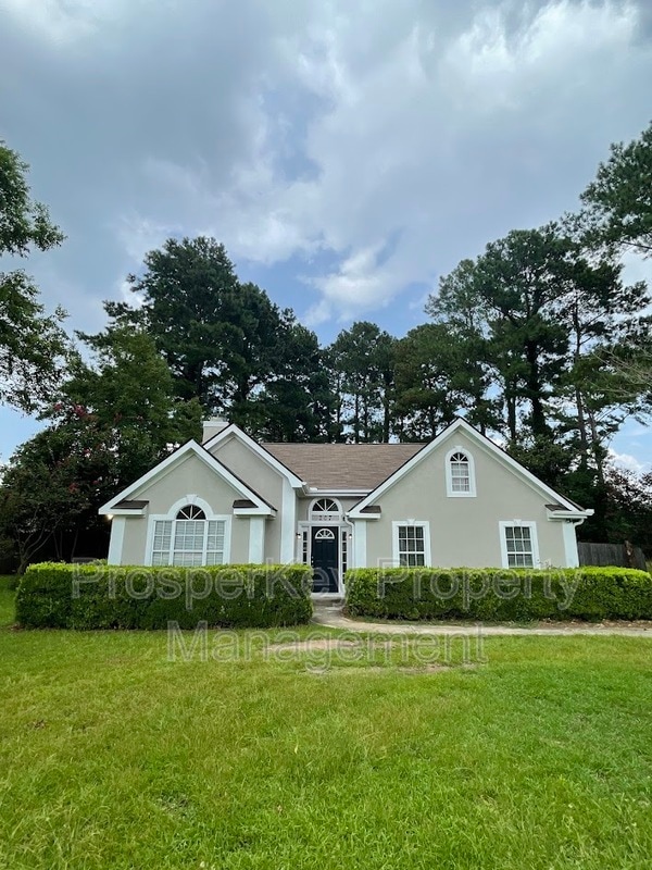 Building Photo - 207 Timber Ridge Dr