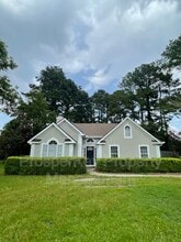 Building Photo - 207 Timber Ridge Dr