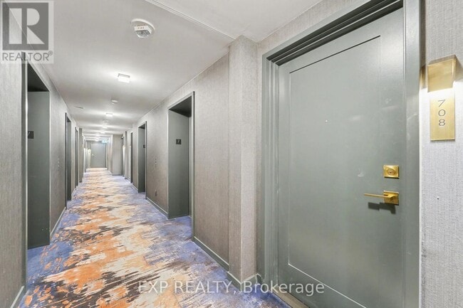 Building Photo - 50 Charles St E