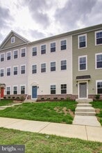 Building Photo - 14217 Travilah Rd