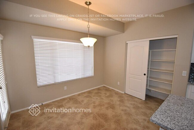 Building Photo - 4575 E Campbell Ct