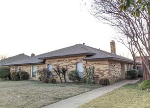 Building Photo - 3321 San Mateo Dr