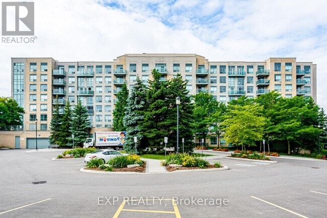 Building Photo - 3-303 Ellesmere St
