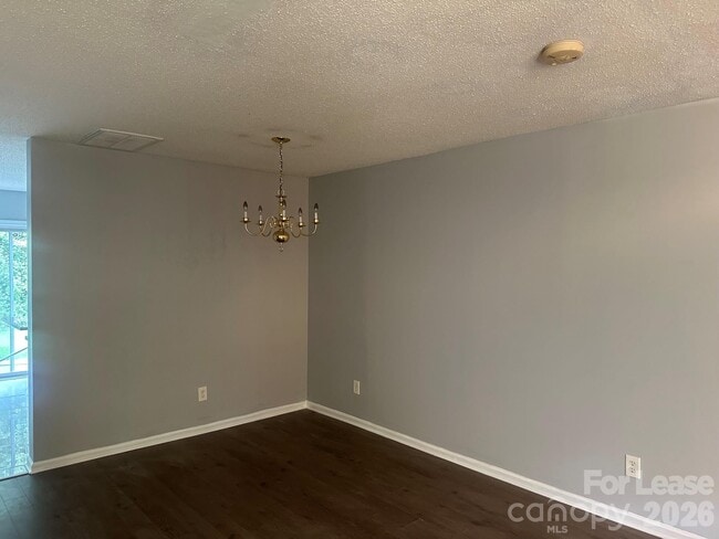 Building Photo - 5209 Ficus Tree Ln