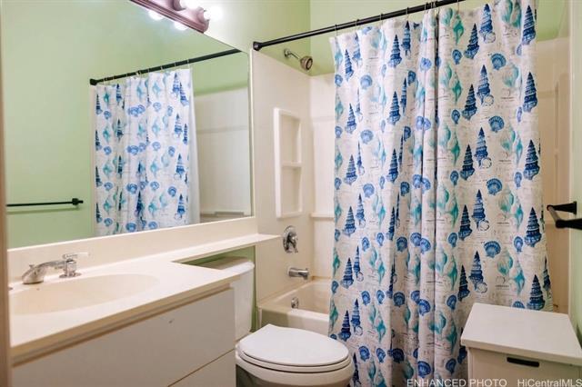 Building Photo - 91-245-245 Hanapouli Cir
