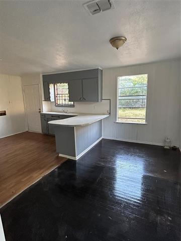 Foto del edificio - 2407 Portland Ave