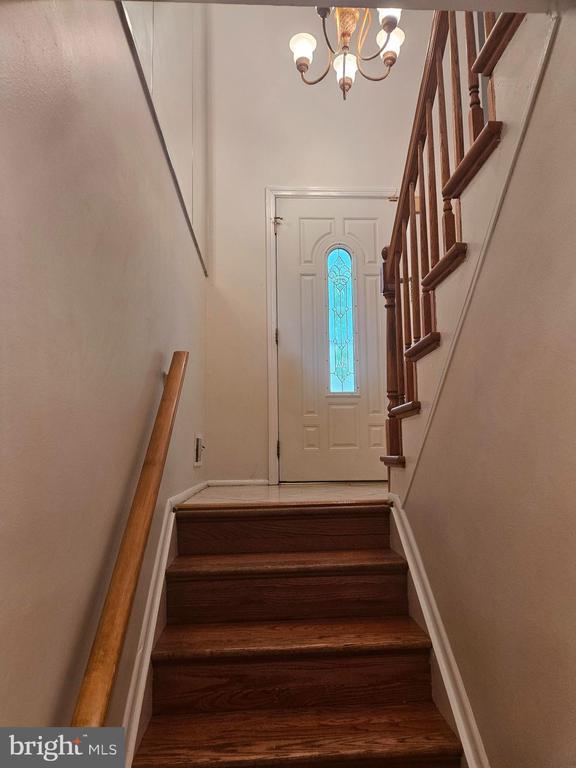 Building Photo - 2237 Chestertown Dr