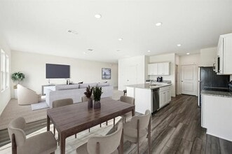Building Photo - 5943 Sahara Dr