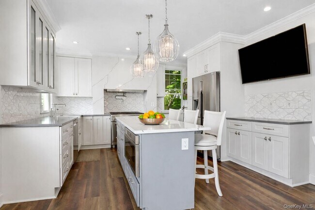 Foto del edificio - 57 Pintard Ave