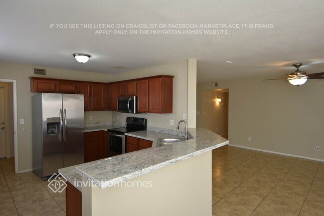 Foto del edificio - 7041 W Krall St