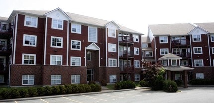 Building Photo - Crestview Gardens