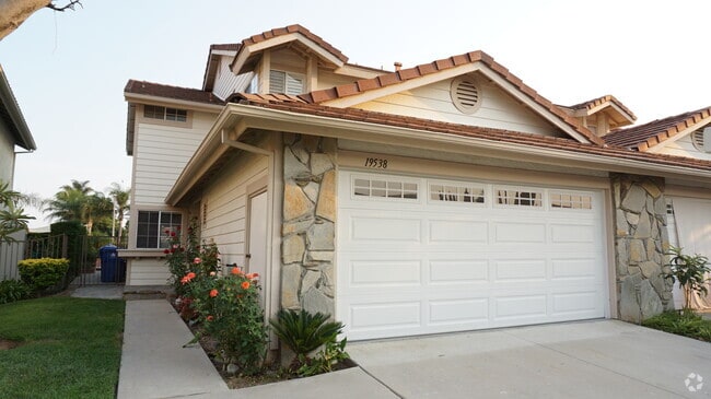 Building Photo - 19538 Crystal Ridge Ln
