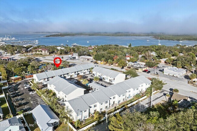 Building Photo - 825 Anastasia Blvd