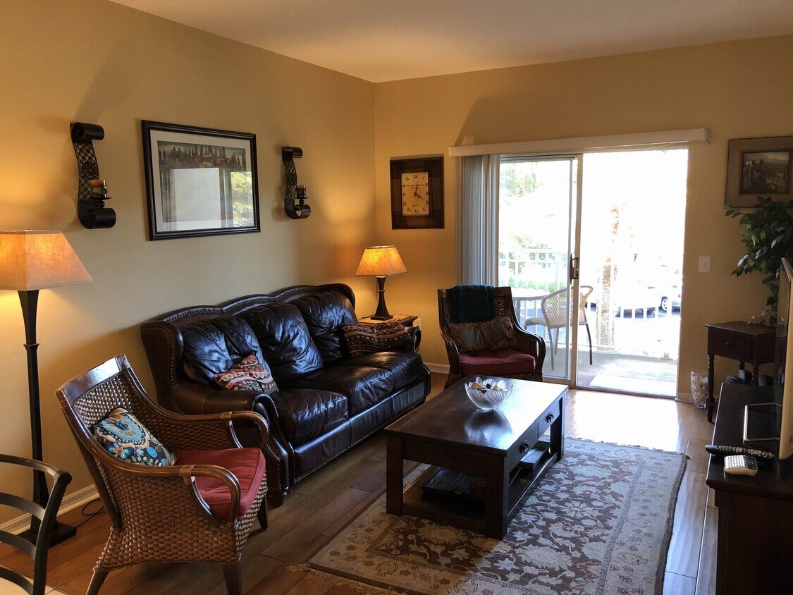 Primary Photo - 15645 Ocean Walk Cir