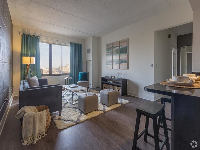 Building Photo - St. Regis House Apartments