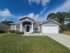 Building Photo - 6425 Grapewood Rd