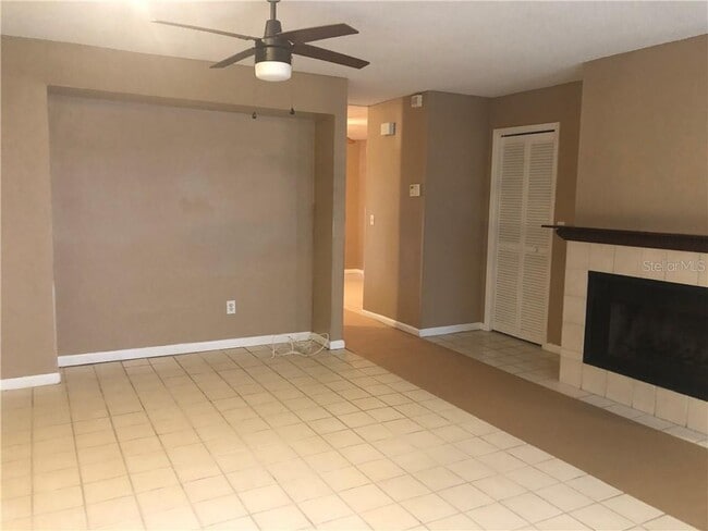 Building Photo - 13915 Fletchers Mill Dr