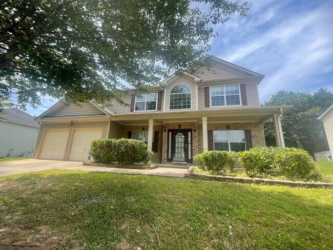 Building Photo - 520 Lakeridge Ct