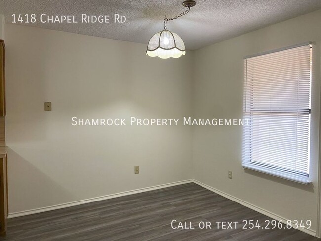 Foto del edificio - Chapel Road Area Duplex in Midway ISD