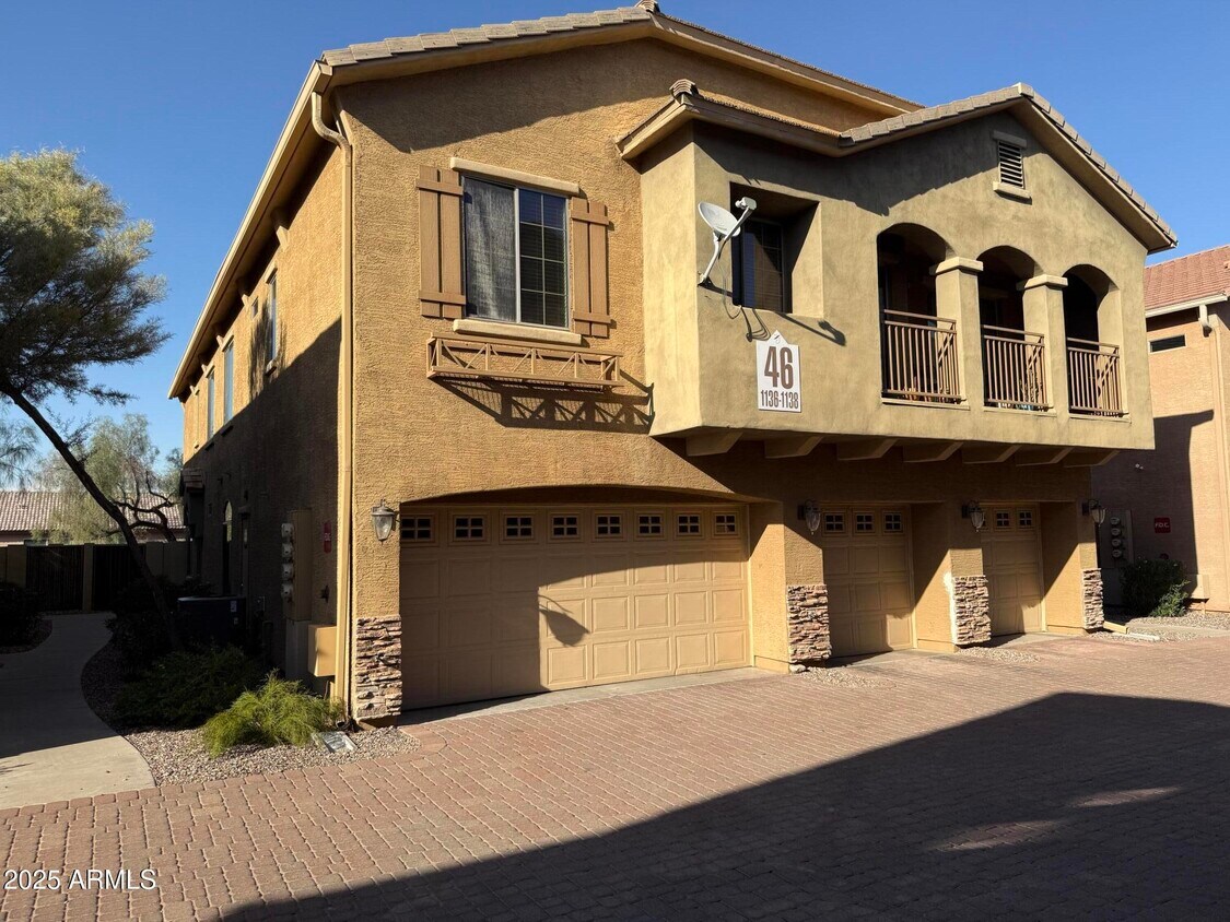 Foto principal - 2150 E Bell Rd