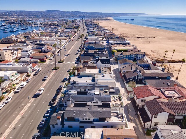 Foto del edificio - 1025 W Balboa Blvd