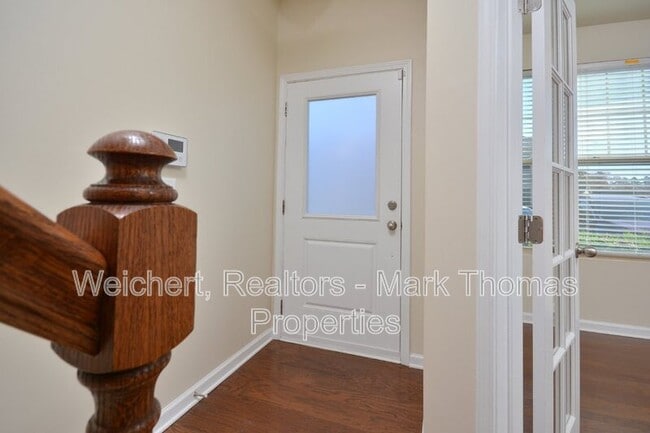 Photo - 42 Pocono Dr Townhome