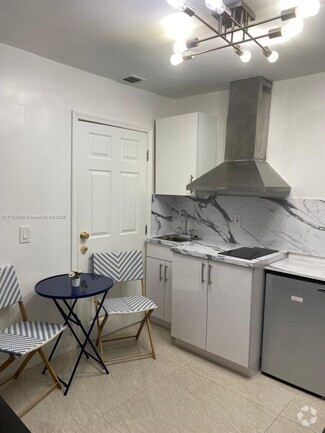 Building Photo - 12010 NW 33rd St