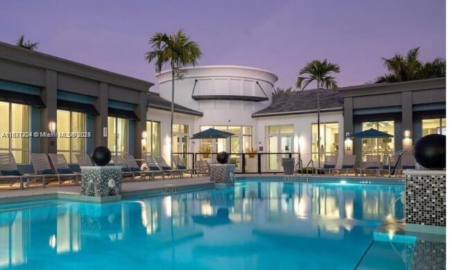 Building Photo - 320 Franklin Club Dr