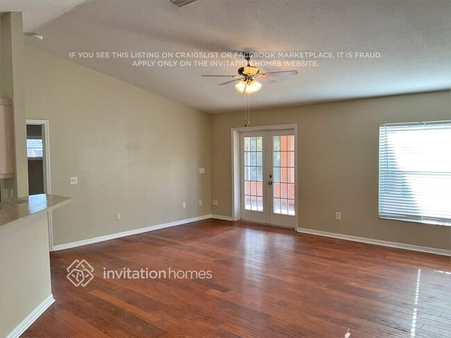 Foto del edificio - 3004 Juniper Dr