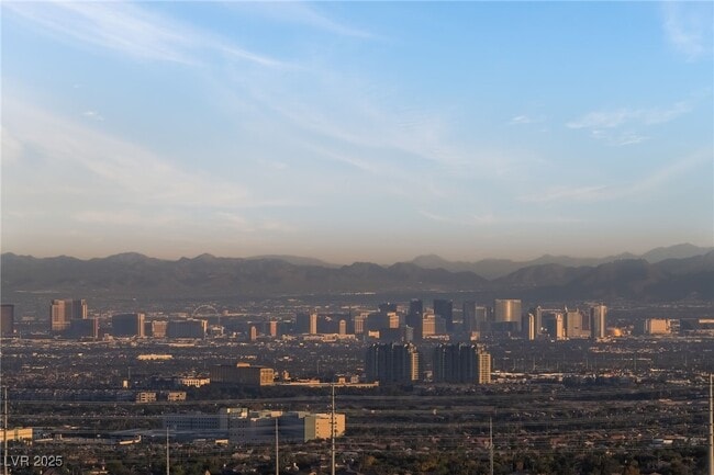 Building Photo - 1480 Marsh Bird St