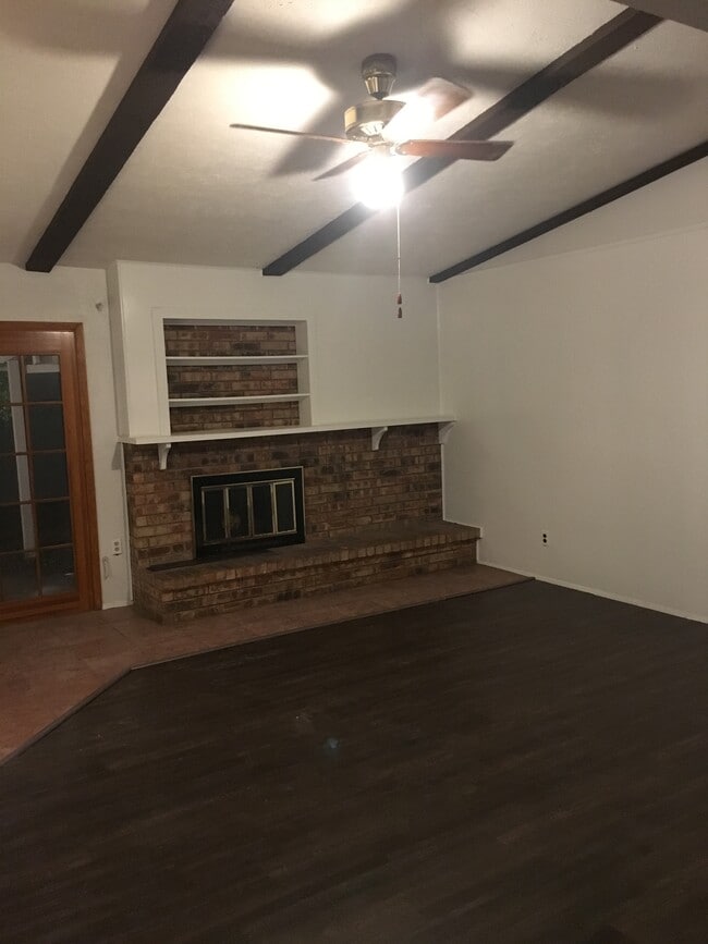 DEN - 7354 Oakstone Dr