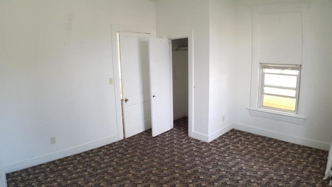 Building Photo - 1130 Vine