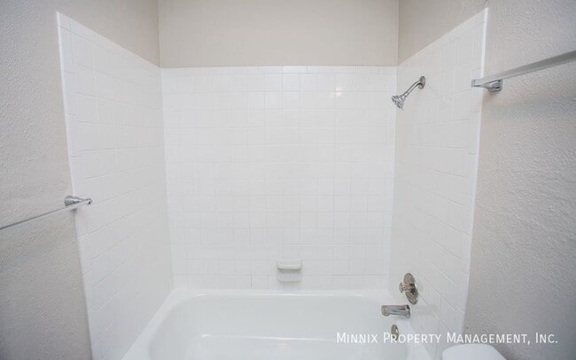 Foto del edificio - 6408 24th St