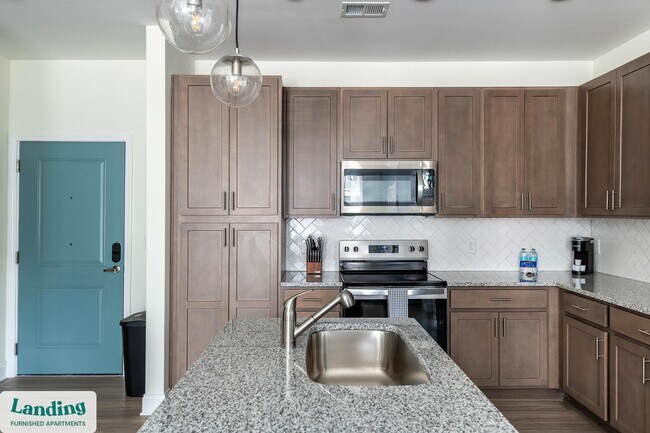 Foto del edificio - 135 Dresser Ln