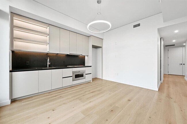 Foto del edificio - 610 Davis St