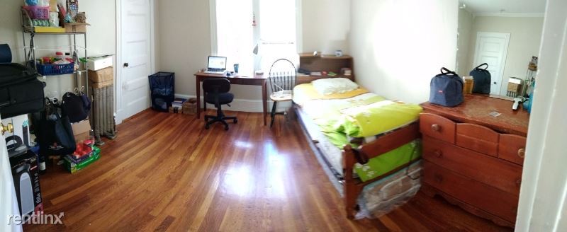 Building Photo - 36 Wellington St