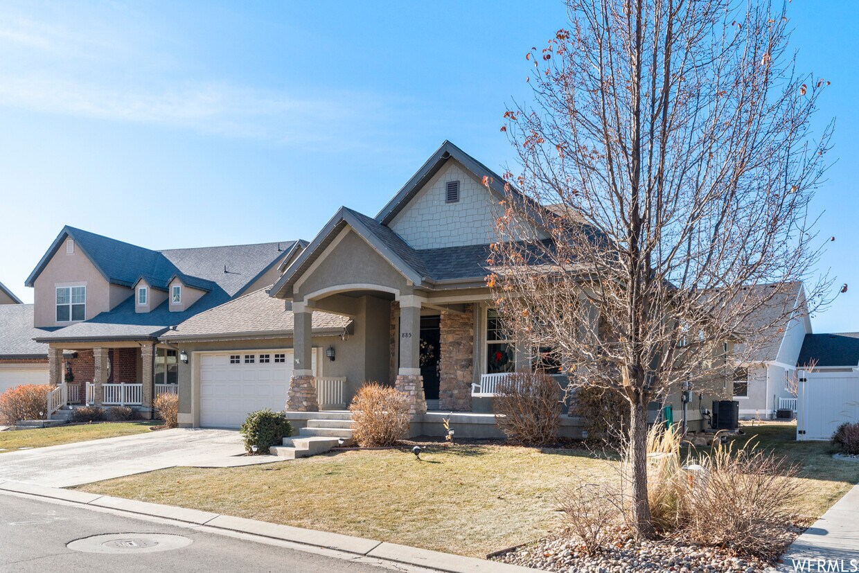 Foto principal - 885 S Crescent Way
