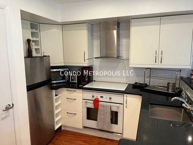 Foto del edificio - 7350 Westpointe Blvd