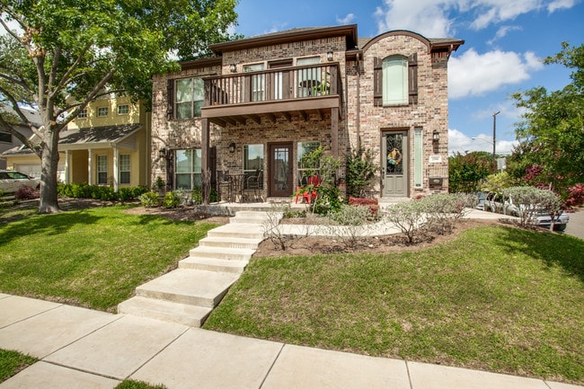 Photo - 2702 Merida Ave Townhome