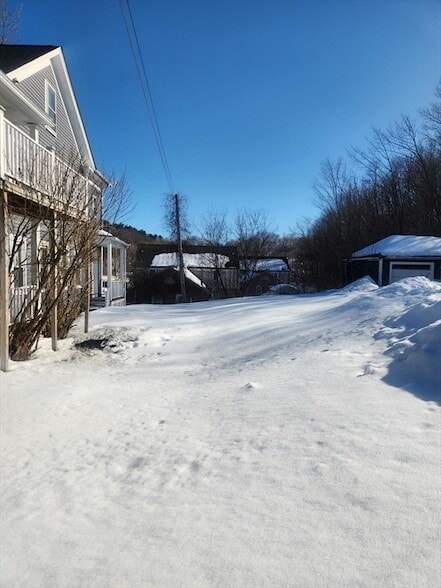 Building Photo - 15 Mc Donald St