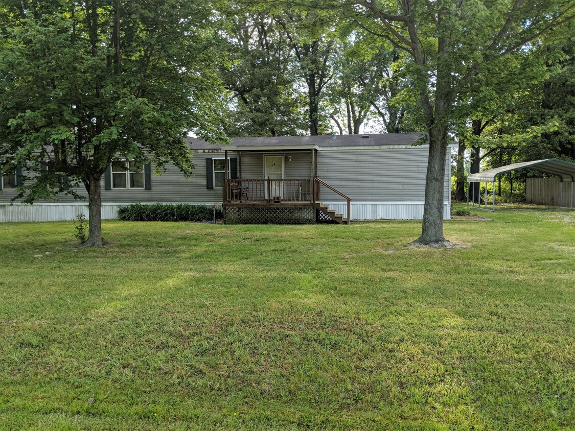 Primary Photo - 30 Eastland Dr