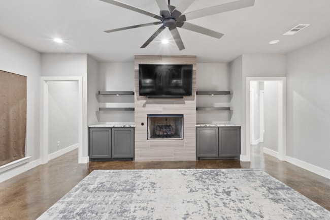 Building Photo - 512 Barham Ln