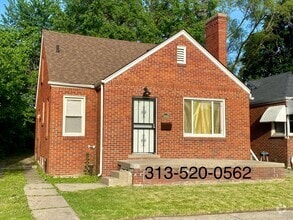 Building Photo - 18926 Hamburg St