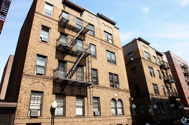 Foto del edificio - 14025 Ash Ave