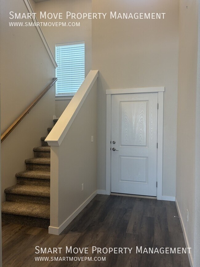 Building Photo - 6160 N Seawind Pl