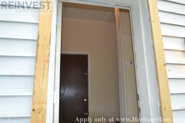 Foto del edificio - 5 Bedroom 2 bath in East Price Hill