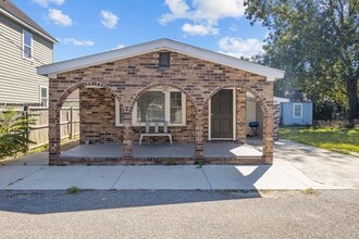 Building Photo - 2023 Four Mile Ln